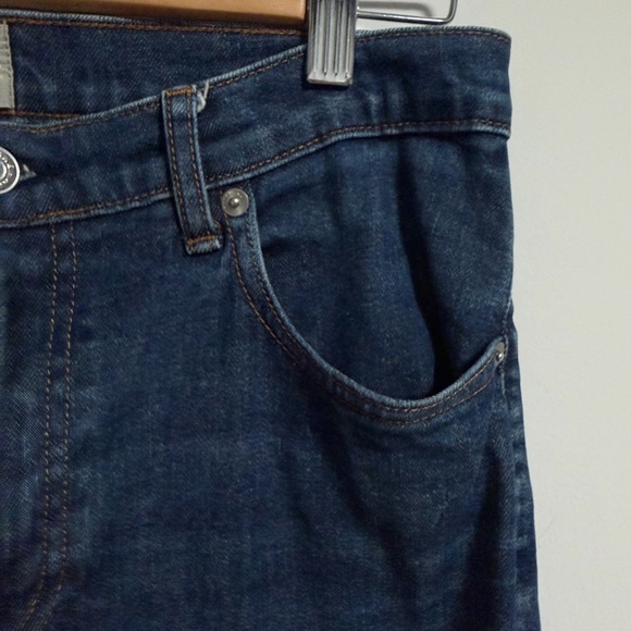 Everlane Women's Straight Leg Slightly Distressed Ankle Jeans in Dark Blue 31 - Picture 5 of 15